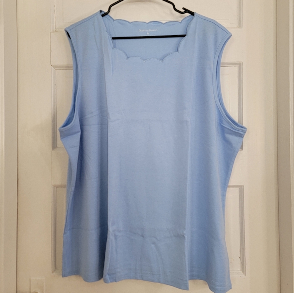 Draper's And Damon's Blue Ice Scallop Neck Tank Top